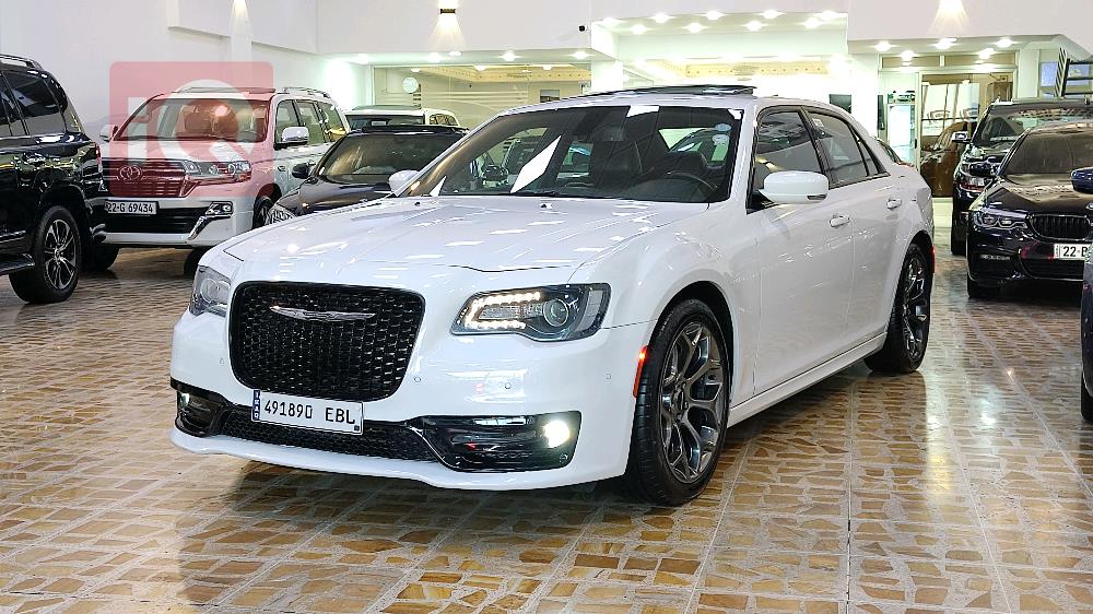 كرايسلر 300